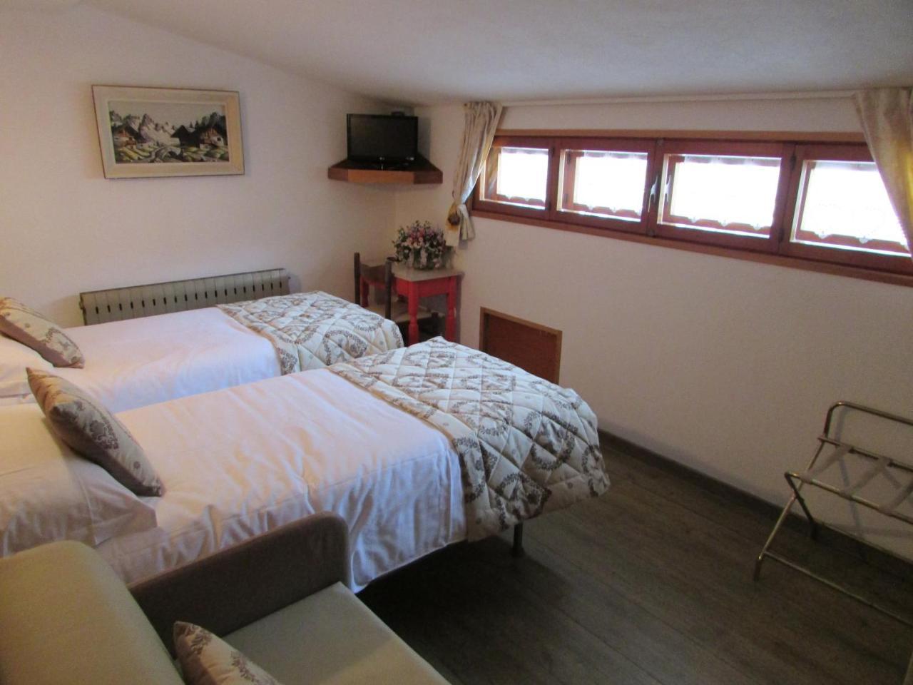 Hotel Meuble Meridiana Valtournenche Εξωτερικό φωτογραφία