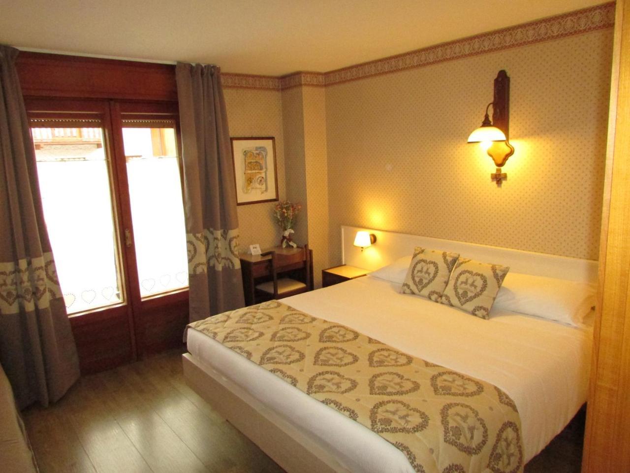 Hotel Meuble Meridiana Valtournenche Εξωτερικό φωτογραφία