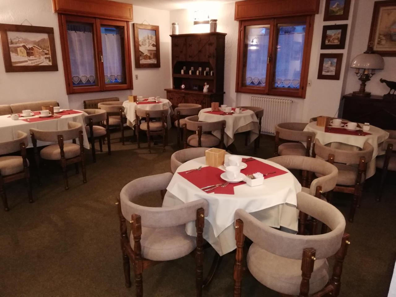Hotel Meuble Meridiana Valtournenche Εξωτερικό φωτογραφία