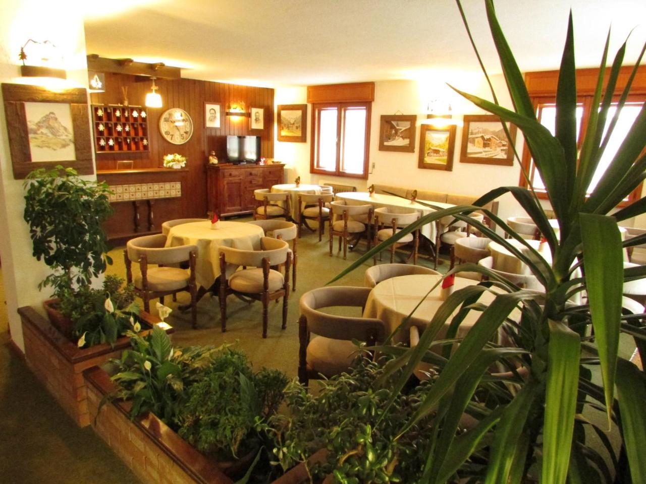Hotel Meuble Meridiana Valtournenche Εξωτερικό φωτογραφία